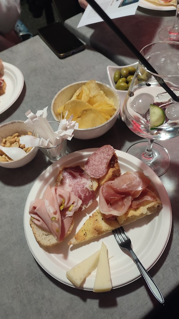 Bar Pizzeria Gelateria Enoteca PRIMAVERA