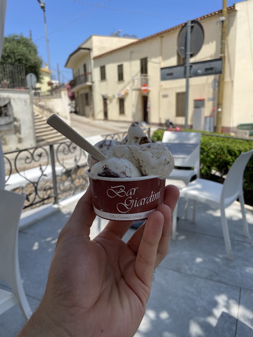 Bar Pizzeria Giardini