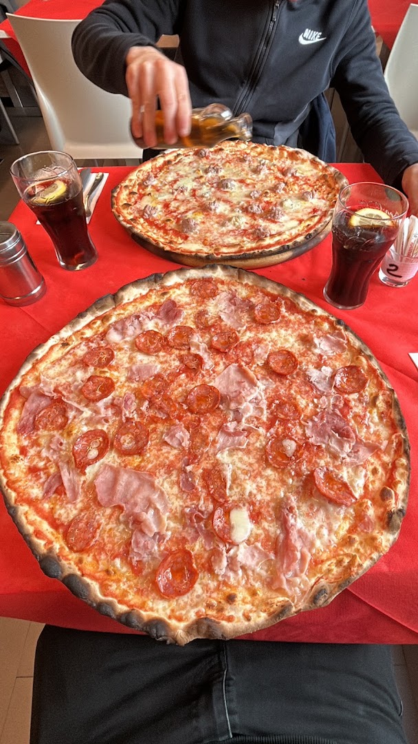 Bar pizzeria Kendall 2.0(meme)