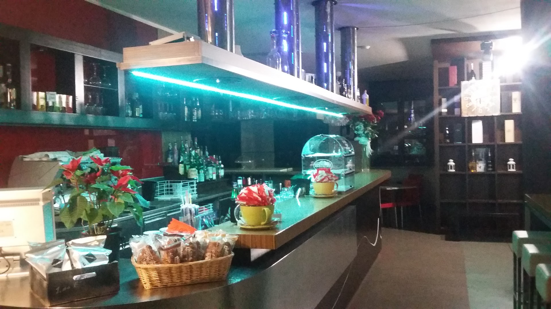 Bar pizzeria Kendall 2.0(meme), Coniolo