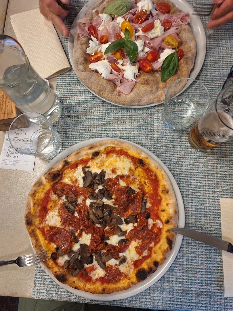 Bar-Pizzeria Le Grotte da MaMa'