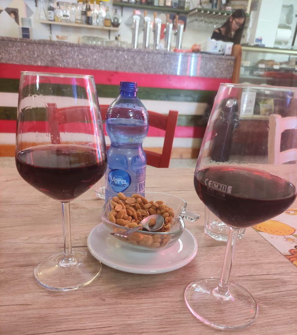 Bar Pizzeria Luxia