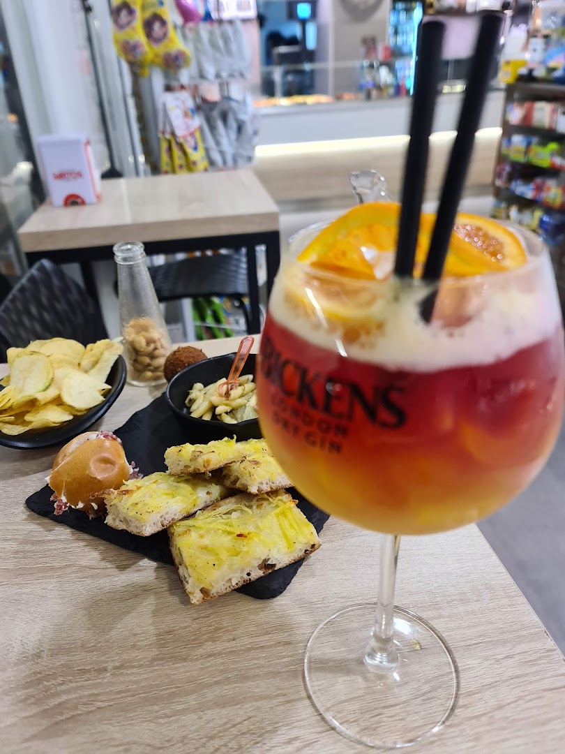 Bar Pizzeria MokaLoka
