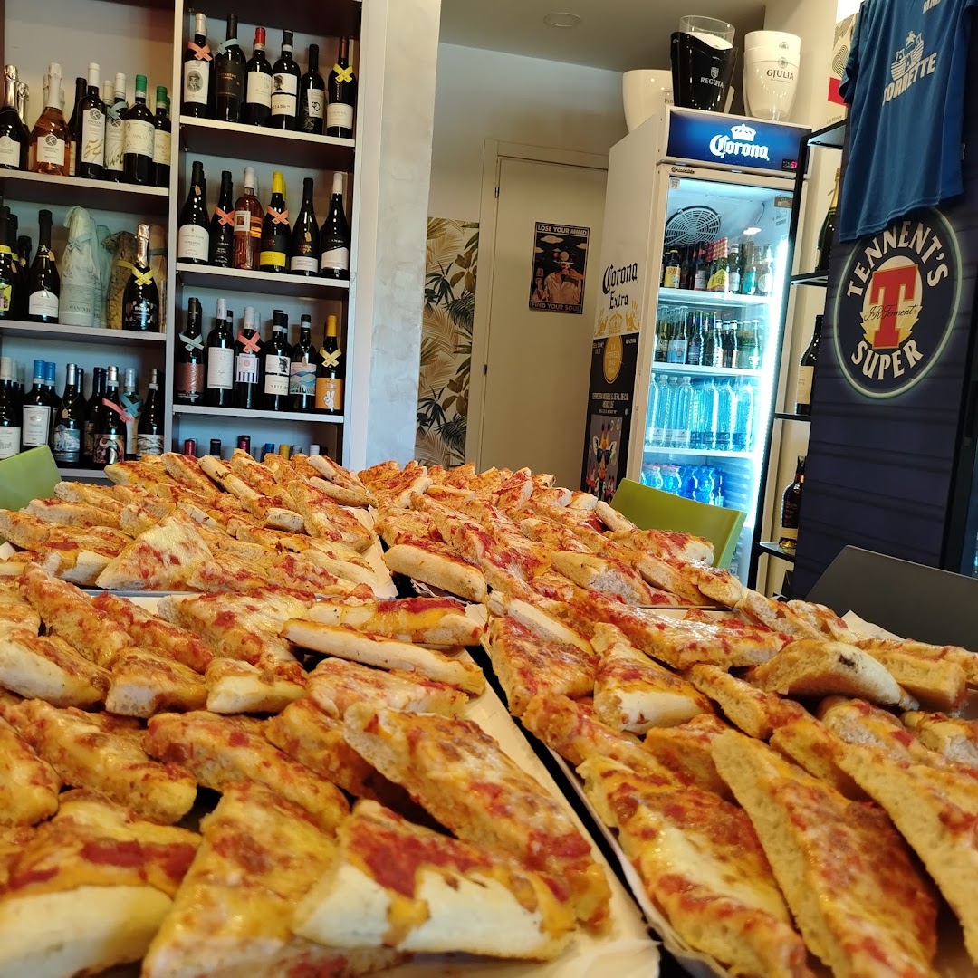 Bar Pizzeria Ristorante Mad 29