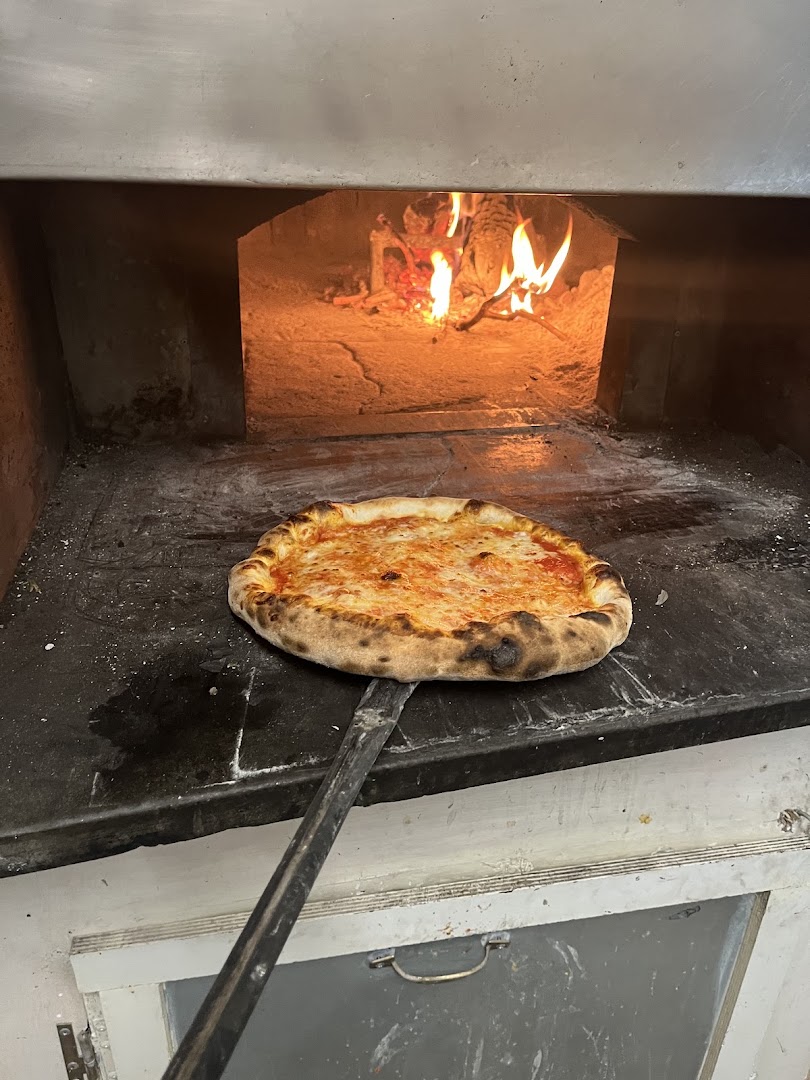 Bar pizzeria ristorante MIX Accadia