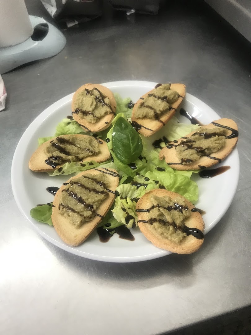 Bar pizzeria ristorante MIX Accadia