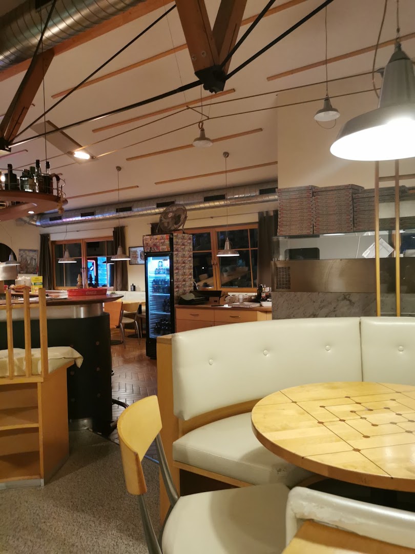 bar pizzeria "Sportbar"