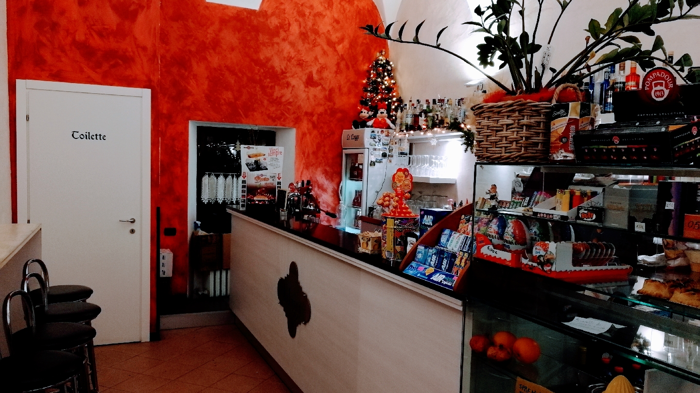 Bar Pizzeria Tabaccheria LE LOGGE