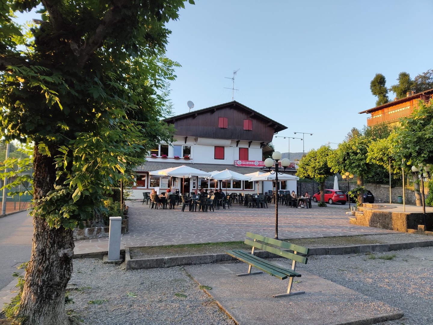 Bar Pizzeria Tennis Di Ghilardi Fabrizio