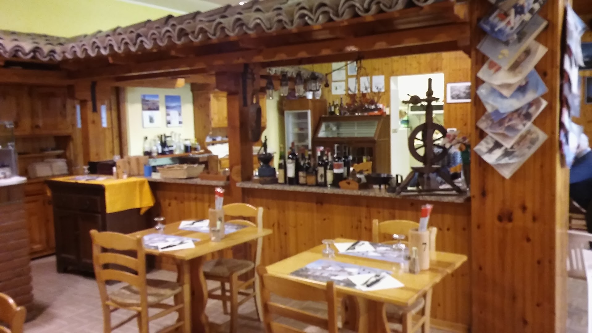 Bar Pizzeria Trattoria "Bonjour"