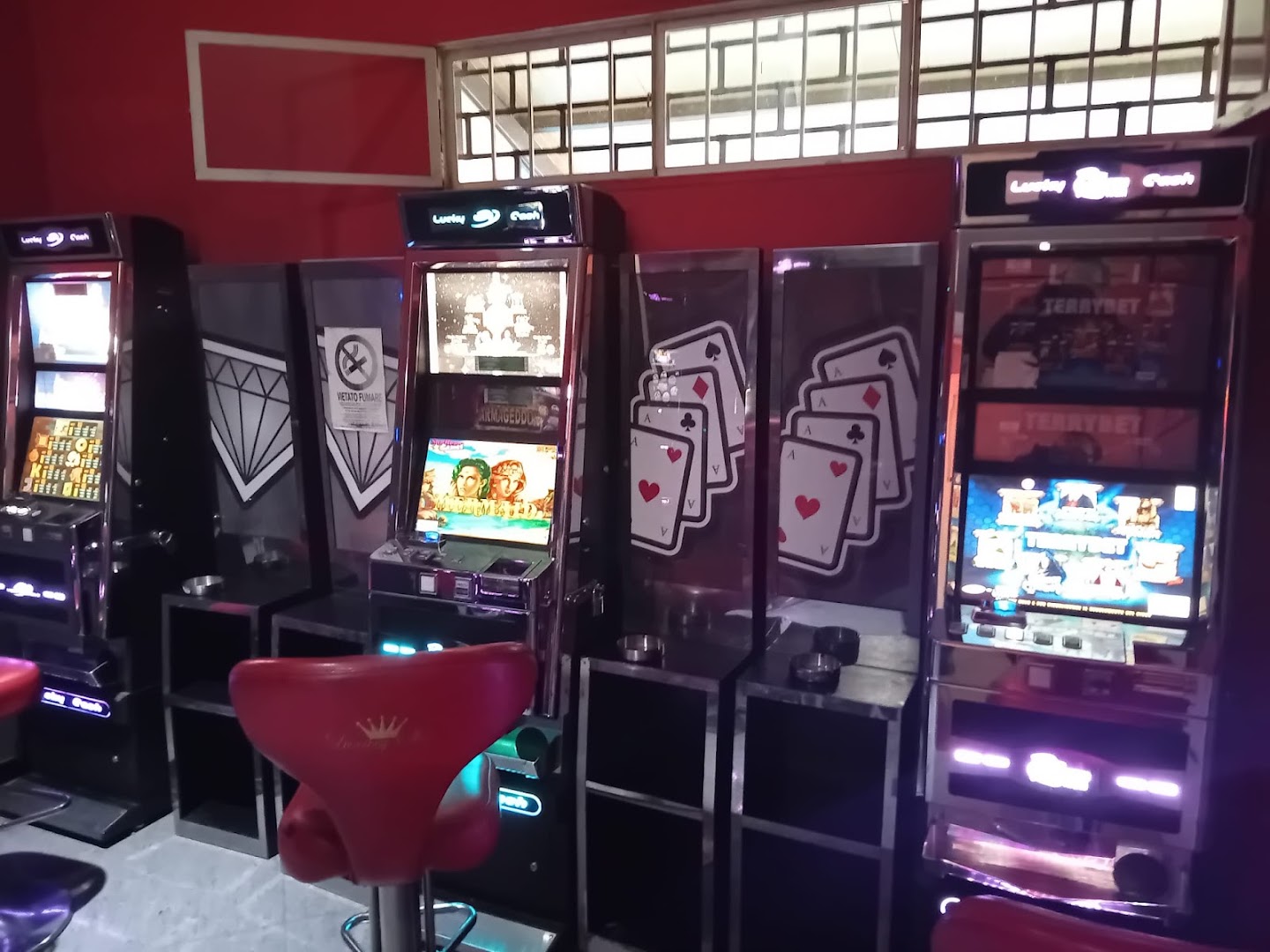 Bar Planet 2000