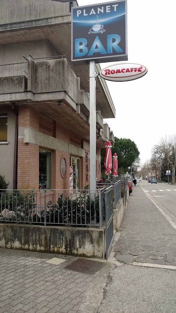 Bar Planet, Giulianova