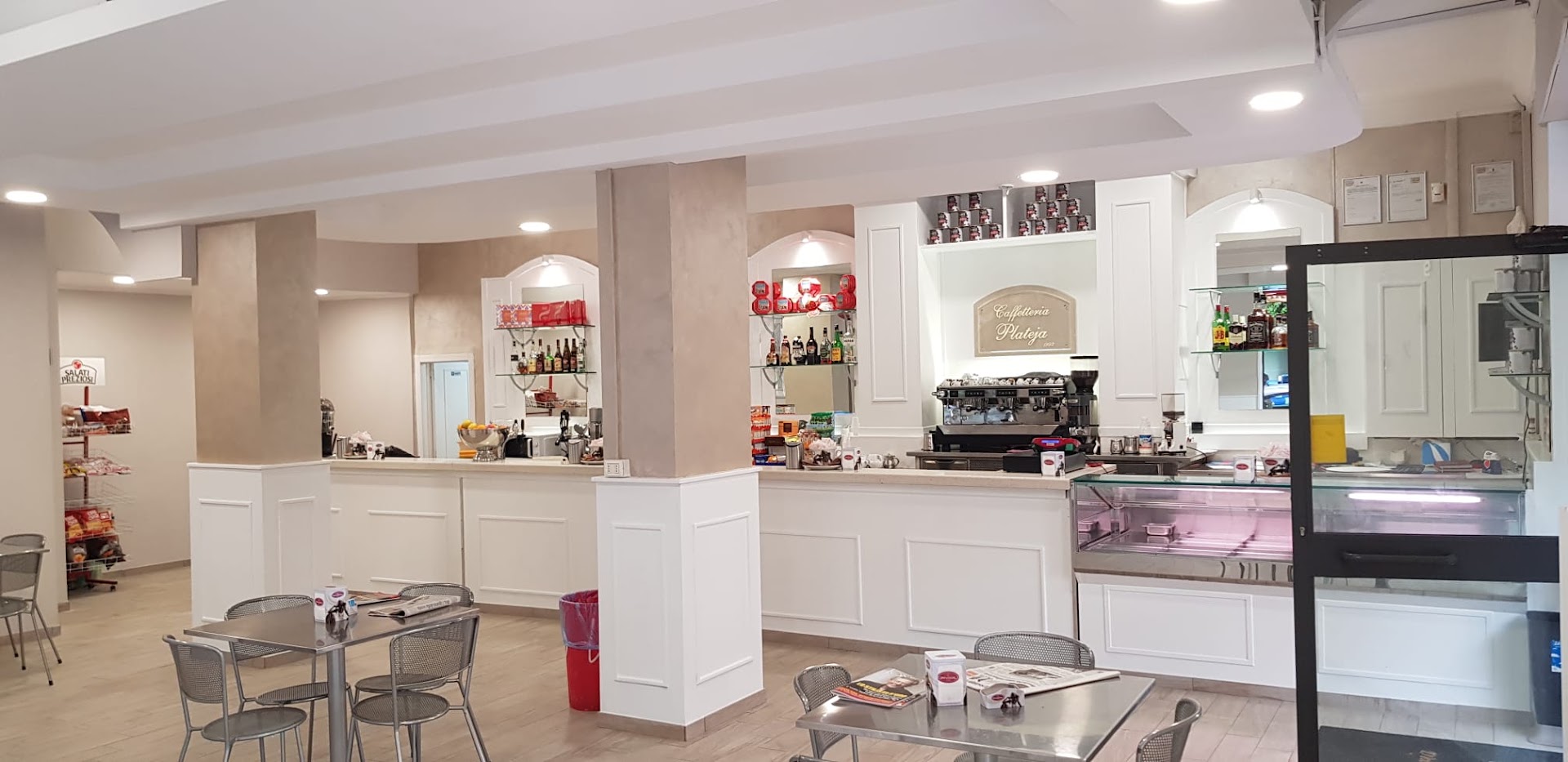 Bar Plateja, Taranto