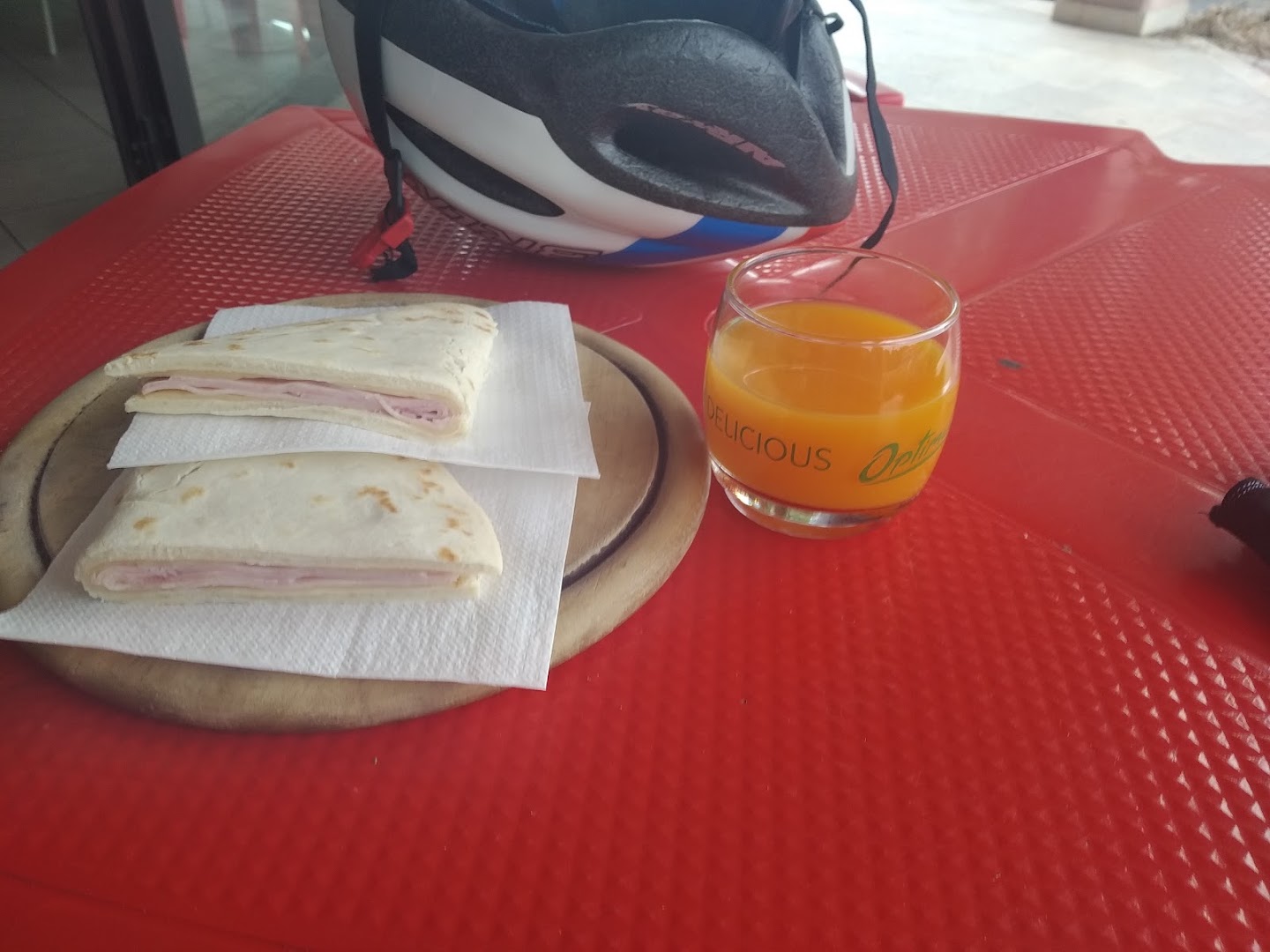 Bar Plus
