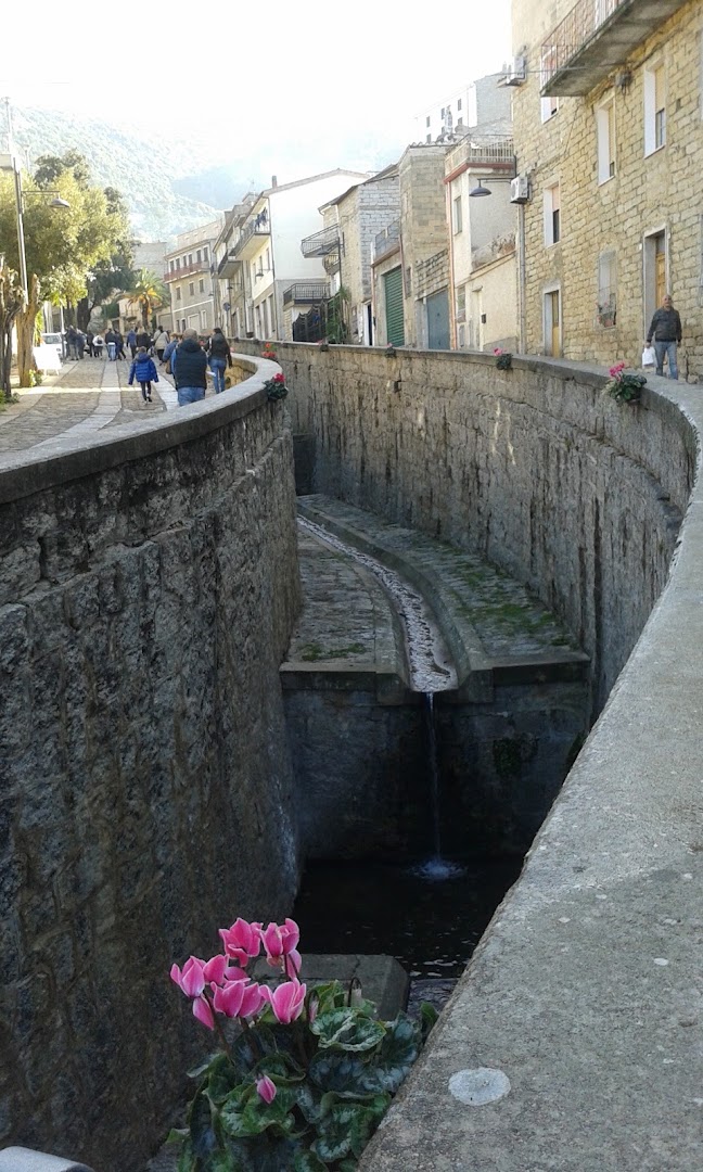 "Bar Porru" di Curreli Lina