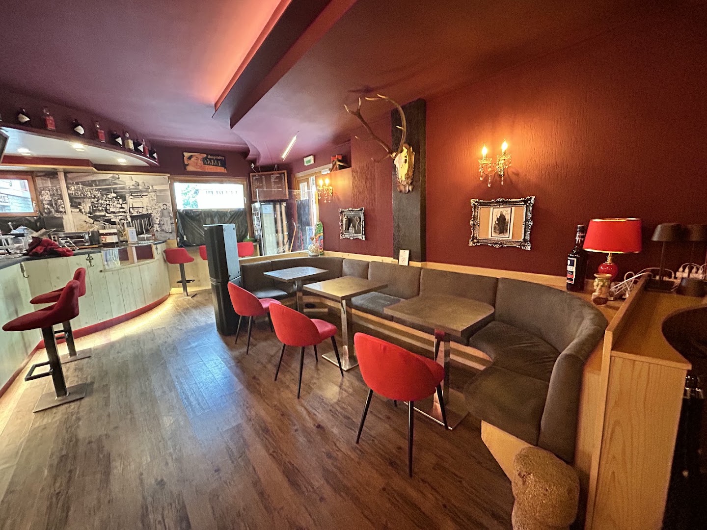 Bar Presanella cocktail house