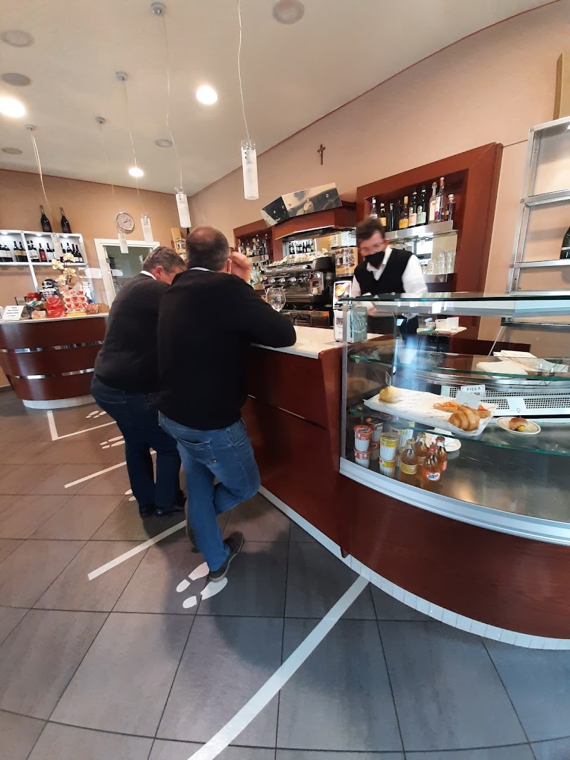 Bar Prestige, Avigliano