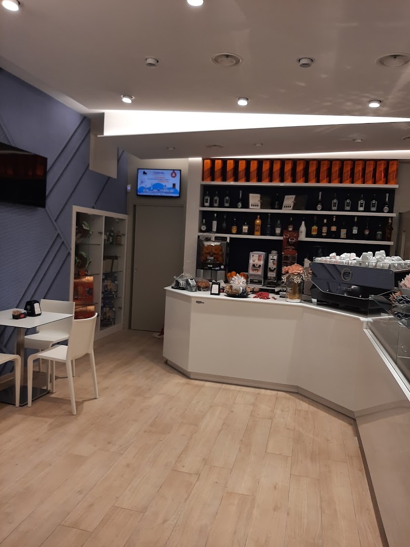 Bar Q8 Romanazzi