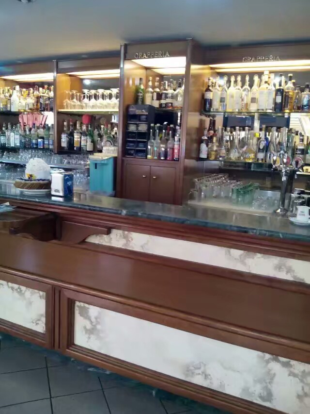 Bar "Rendez Vous"