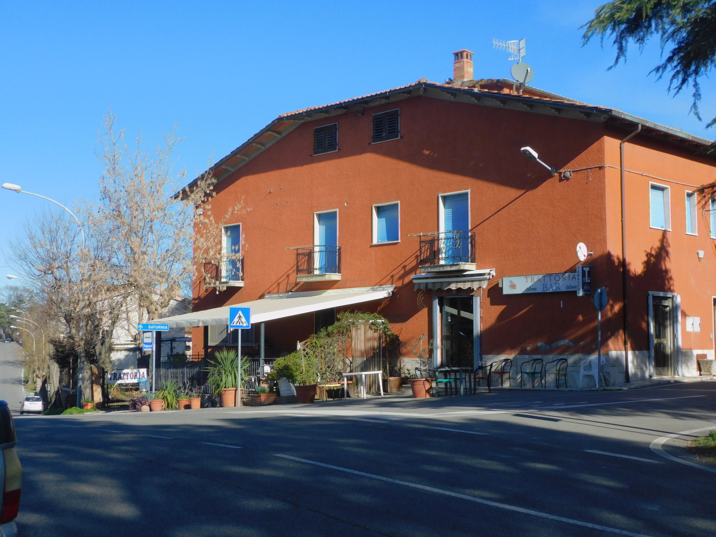 Bar Ristorante Albergo da Corinto di Pellegrini L.