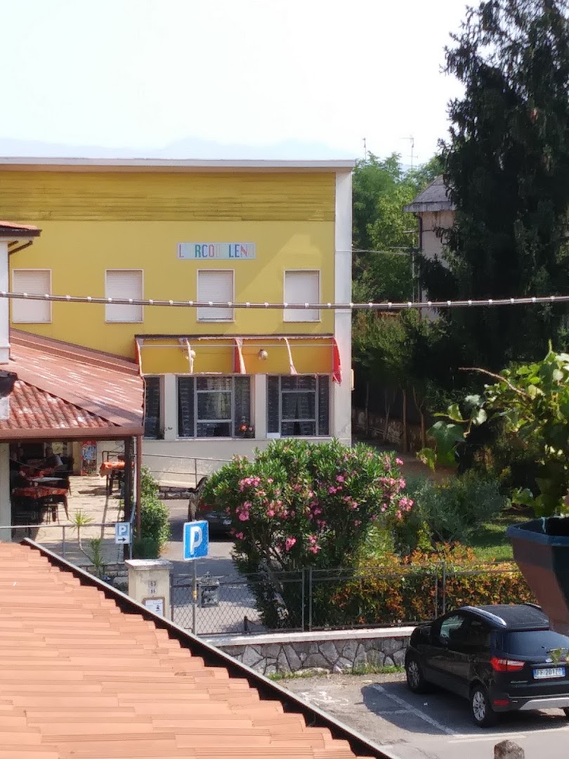 Bar, Ristorante "ARCOBALENO" di Fisheku Alba