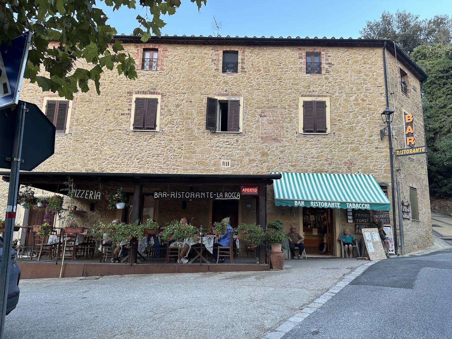 Bar Ristorante "La Rocca"