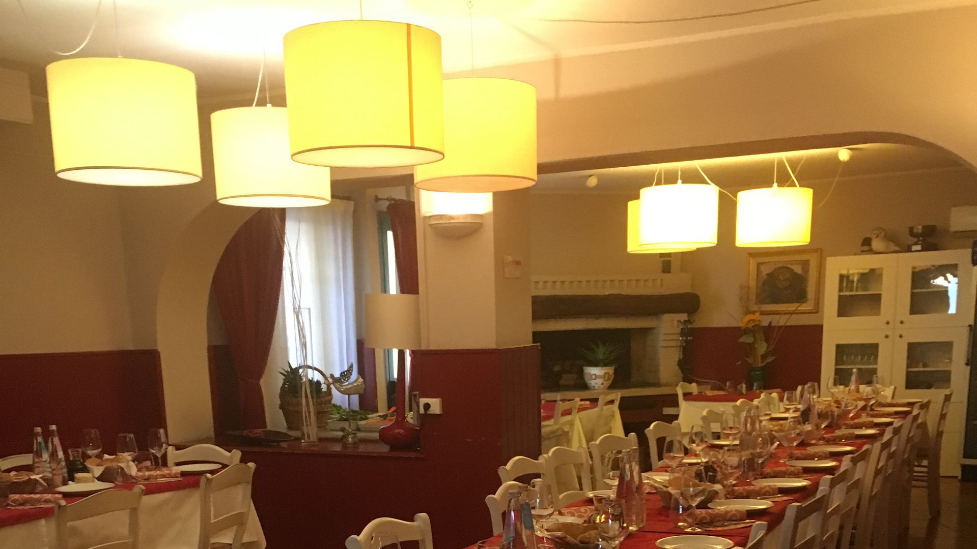 Bar Ristorante Mama Fela S.A.S. di Berroa Raisa