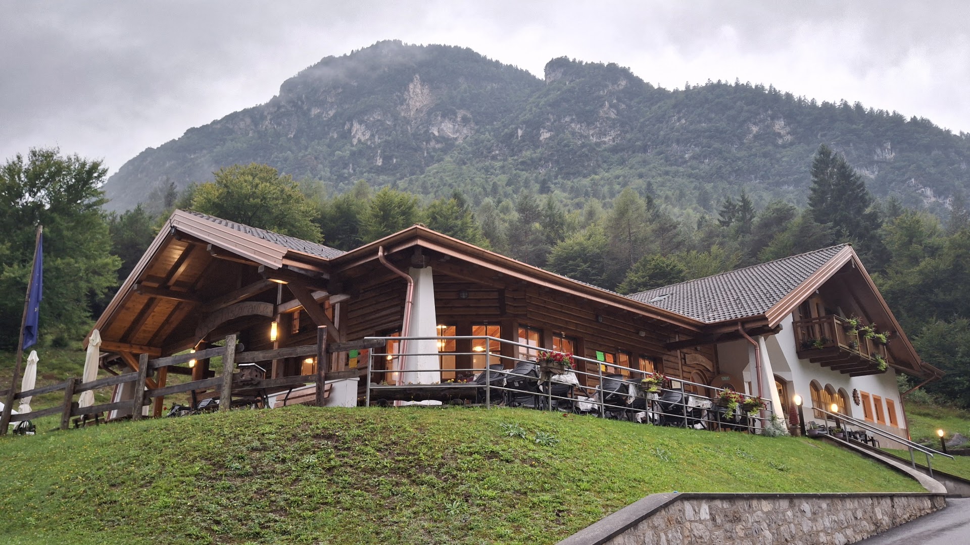 Bar Ristorante Passo Durone Di Calliari Renza Affittacamere