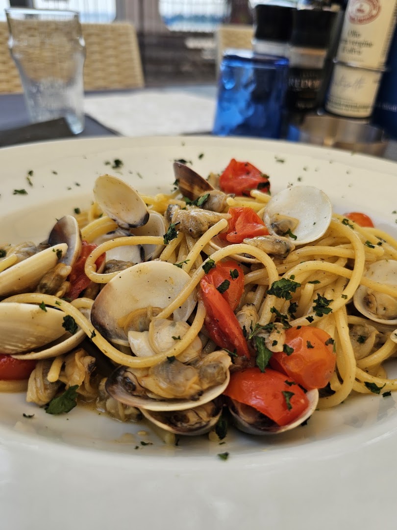 Bar Ristorante Pizzeria La Bussola