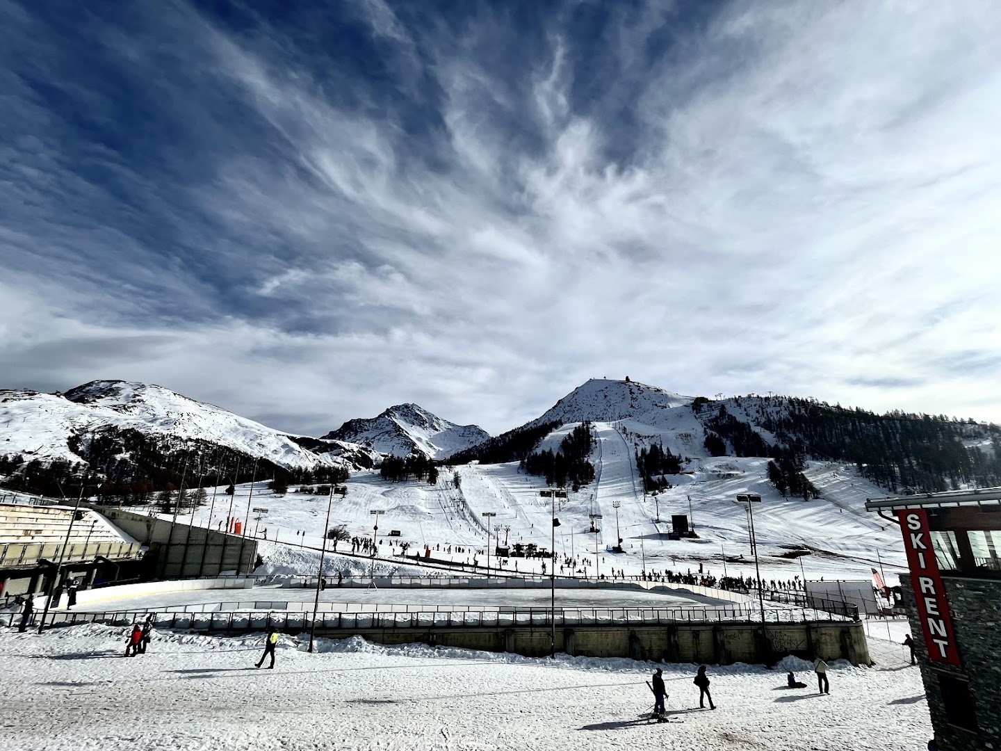 BAR Ristorante Scuola di sci Borgata Sestriere