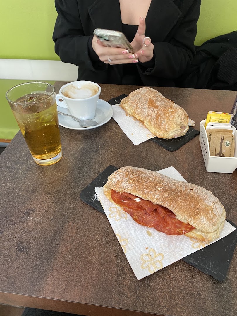 Bar Roma Pasticceria Italian breakfast