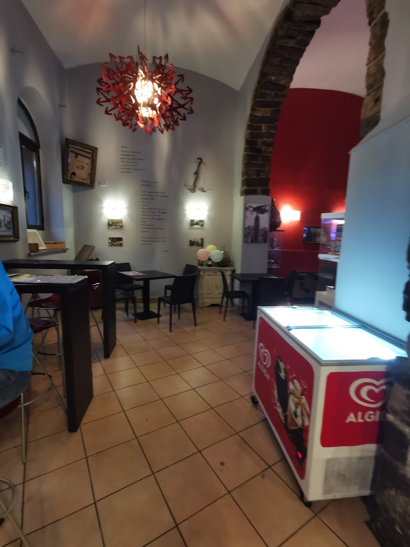 Bar Rossetti