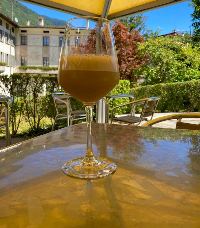Bar Rosso 27