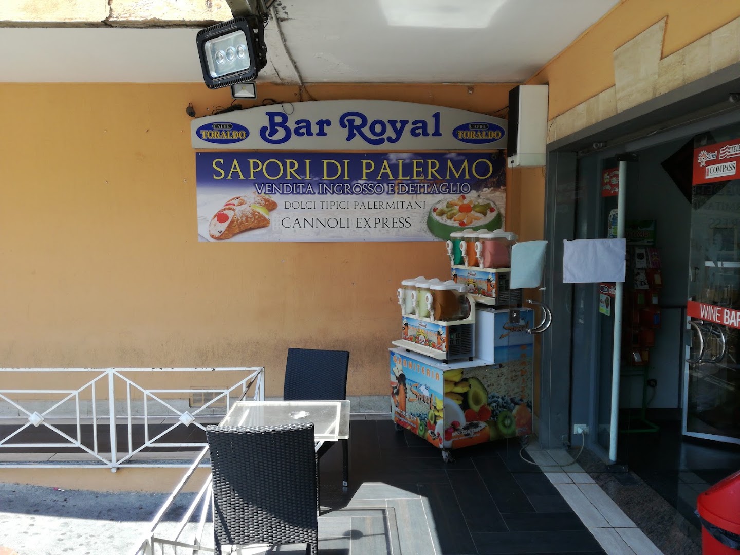 Bar Royal
