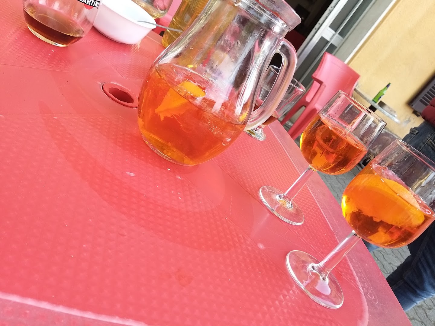 Bar S.o.m.s.