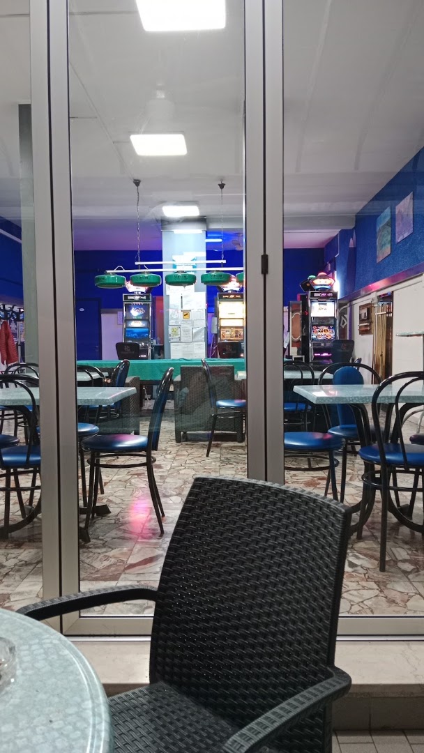 Bar Sala giochi Liu Yie Ai due scalini