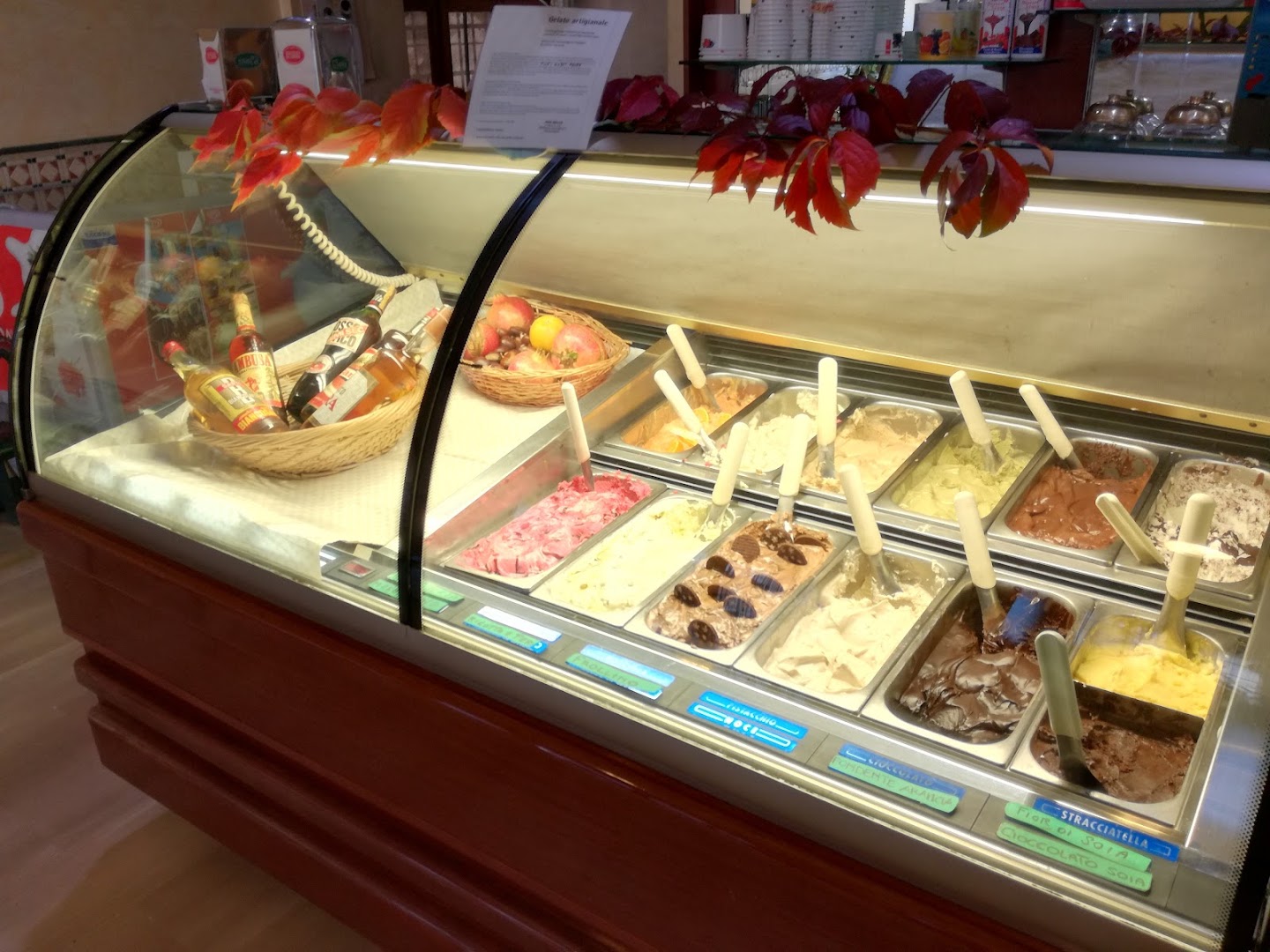 " BAR SALZA Gelateria Snack "