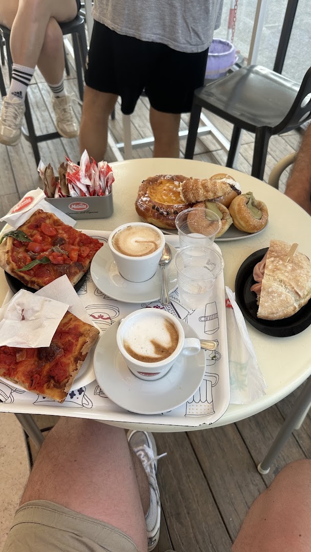 Bar San Francesco S.R.L., Pescara