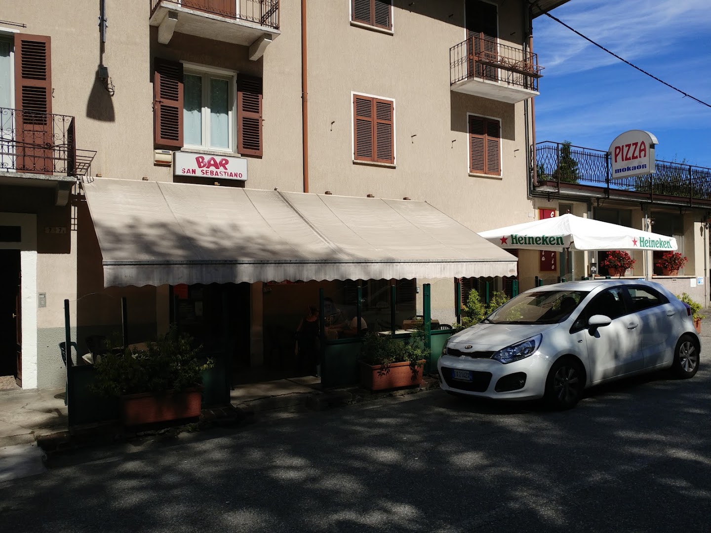 Bar San Sebastiano pizzeria trattoria "Dalla magna"