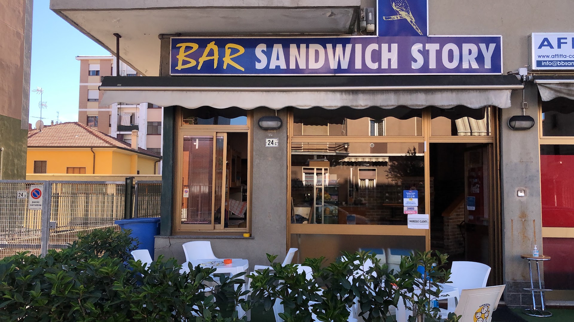 Bar Sandwich Story