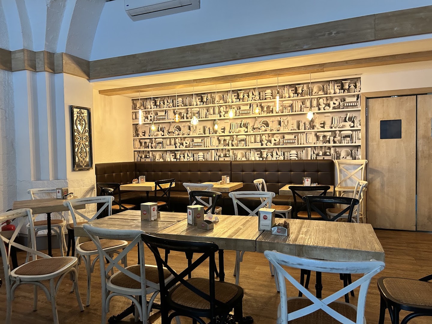 Bar Senso Unico