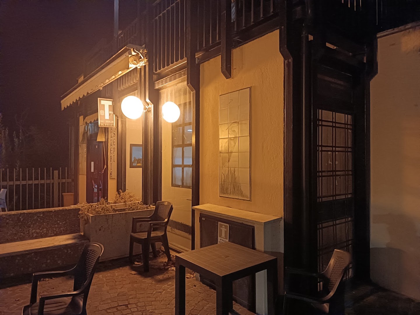 Bar Sepi