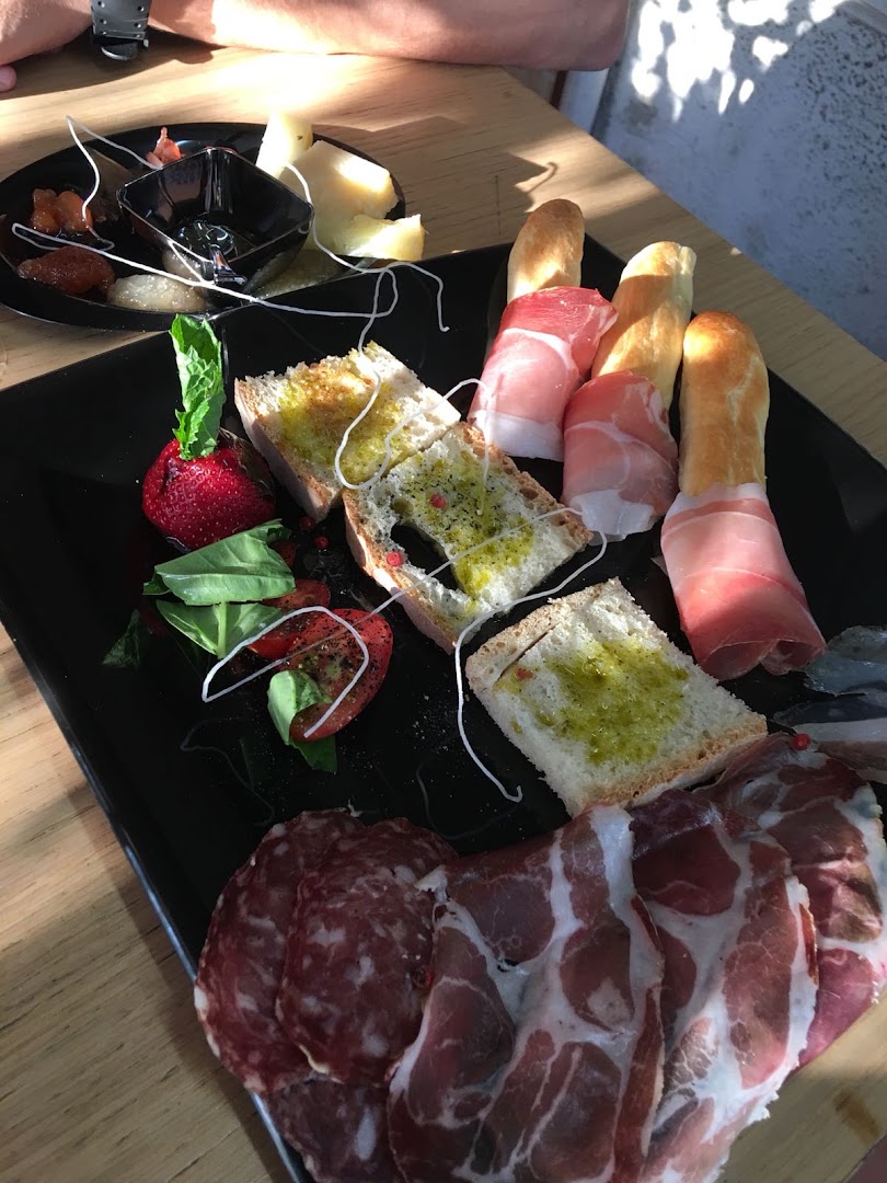 Bar Serone