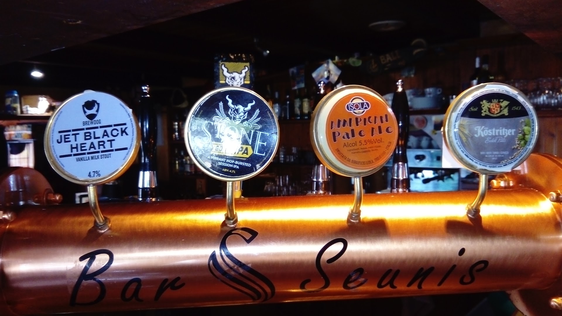 Bar Seunis Pub & Grill