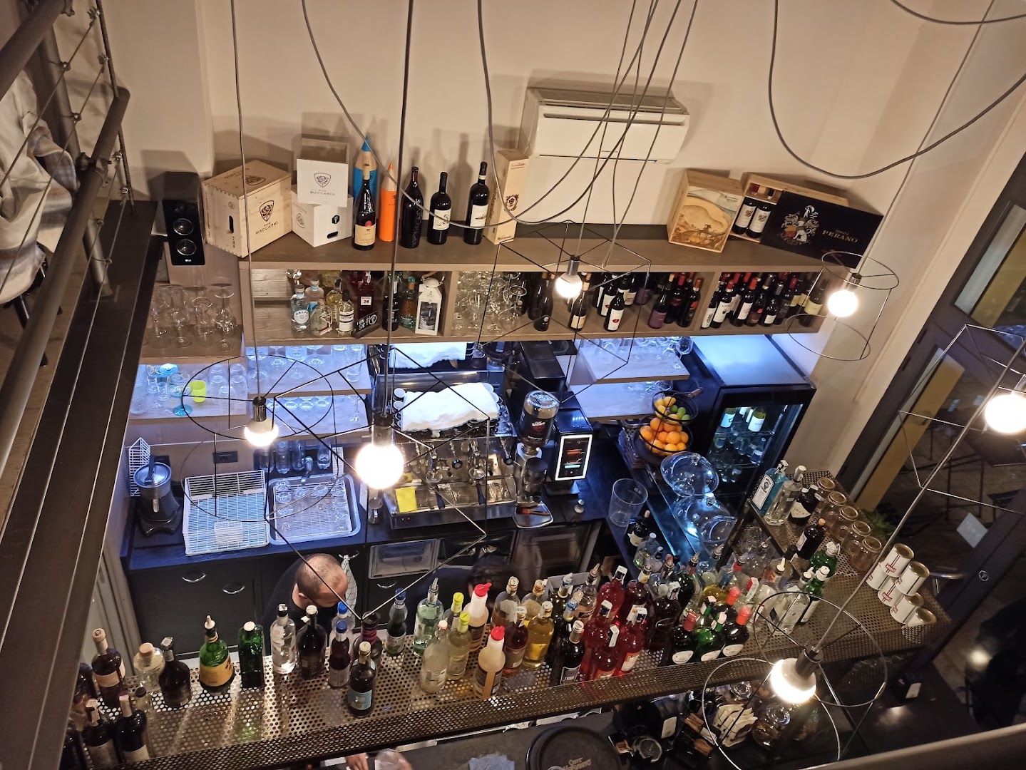 Bar Sir Thomas