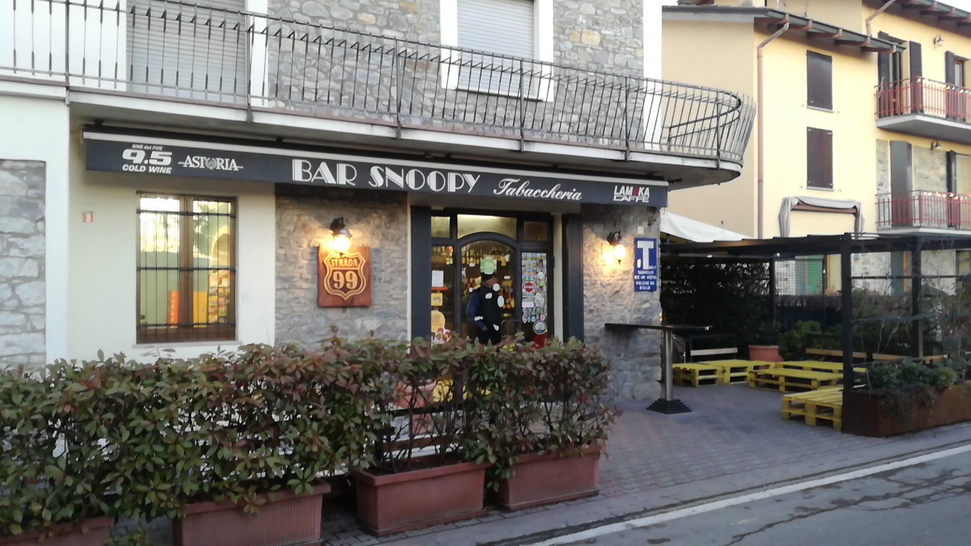 Bar Snoopy bazn
