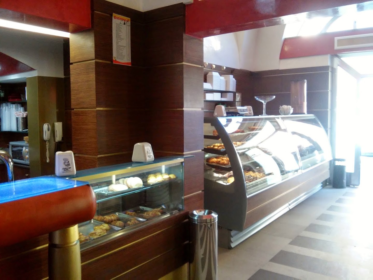 Bar Snoopy Cutrofiano