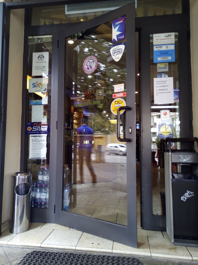 Bar Stazione Di Oppici Luana