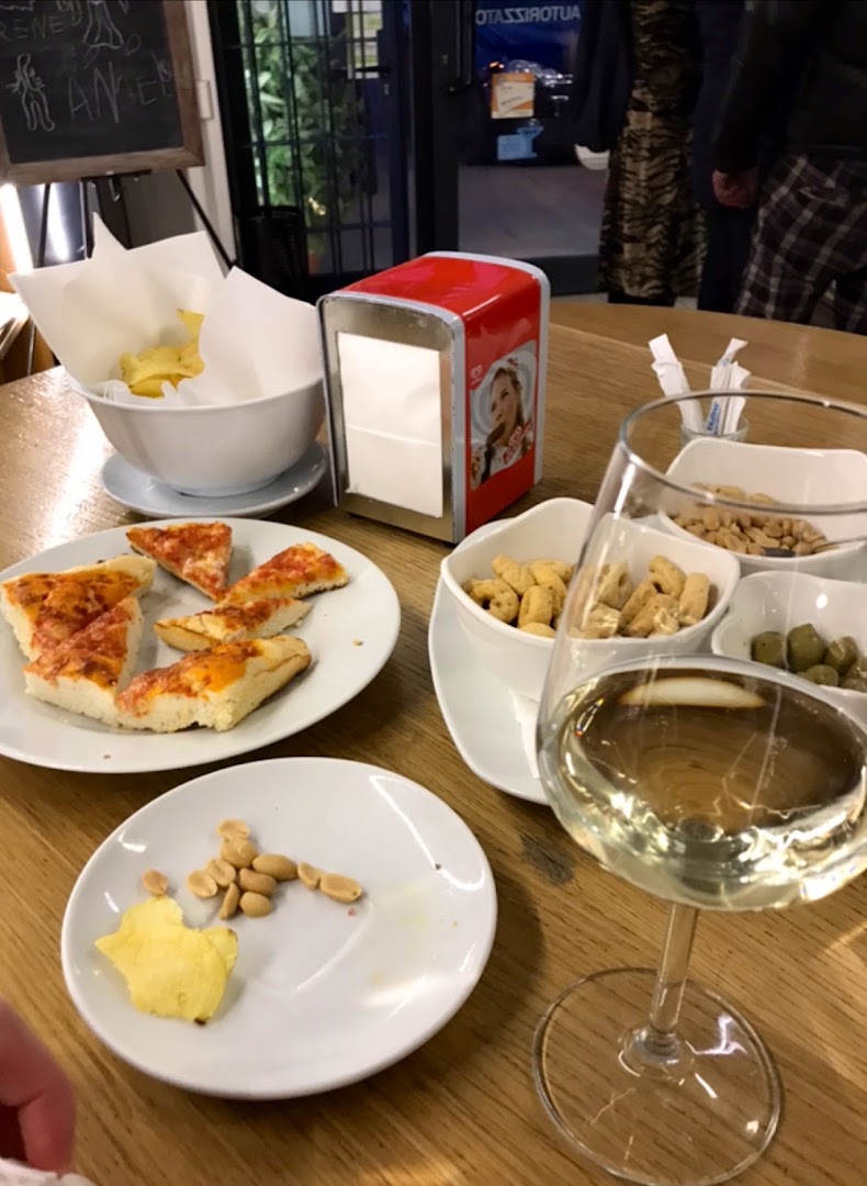 Bar Stazione Iaia F. e C. Sas