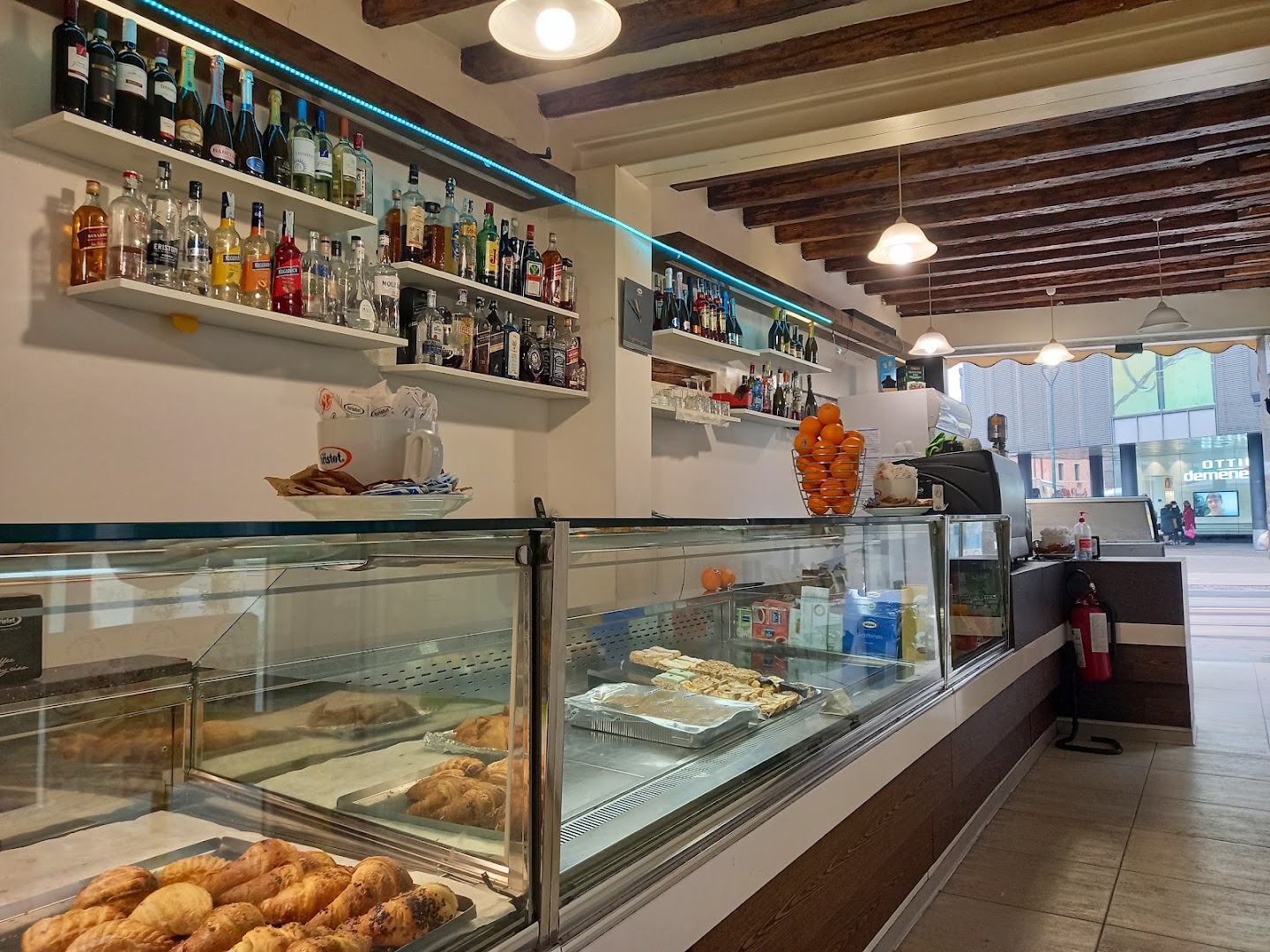 Bar Stella D'Italia di Dali Washim